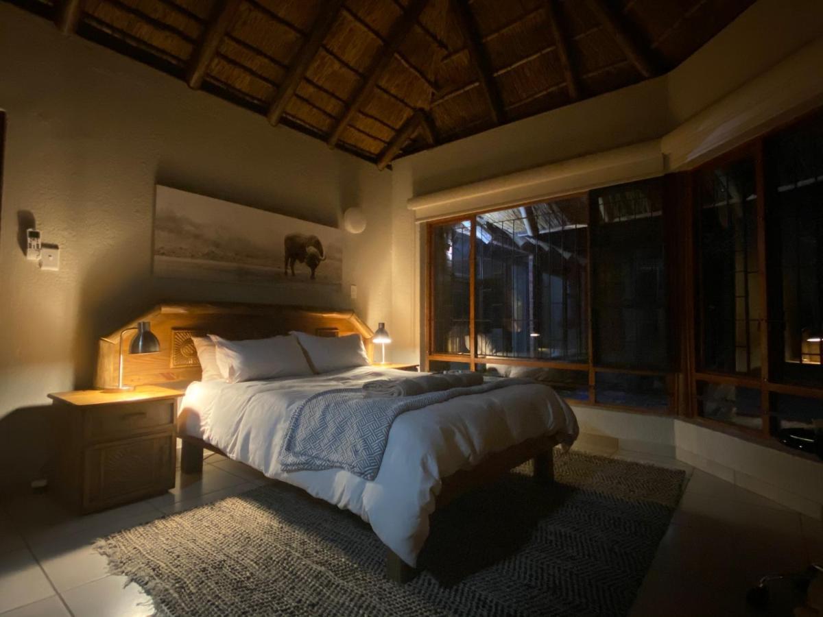 Twiga Lodge Mabalingwe Bela-Bela Luaran gambar
