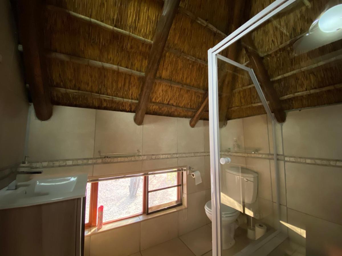 Twiga Lodge Mabalingwe Bela-Bela Luaran gambar